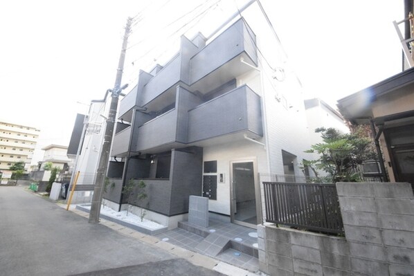 ベルメント船橋の物件外観写真